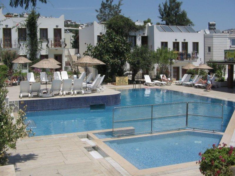 Bronze Hotel Gümbet Exterior foto