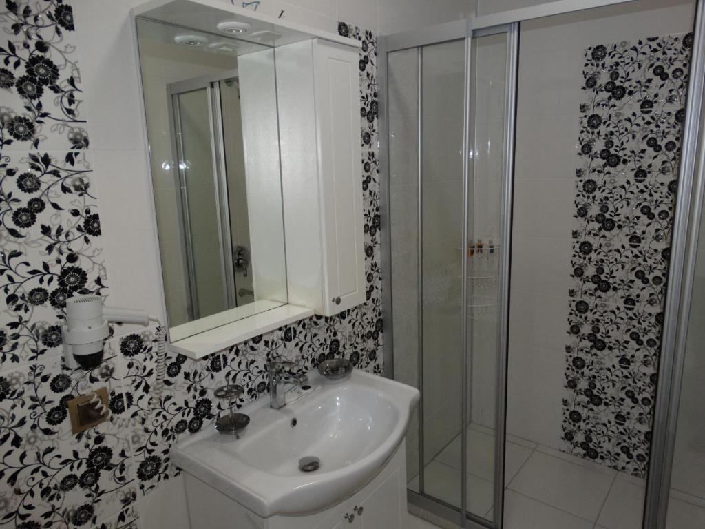Bronze Hotel Gümbet Zimmer foto